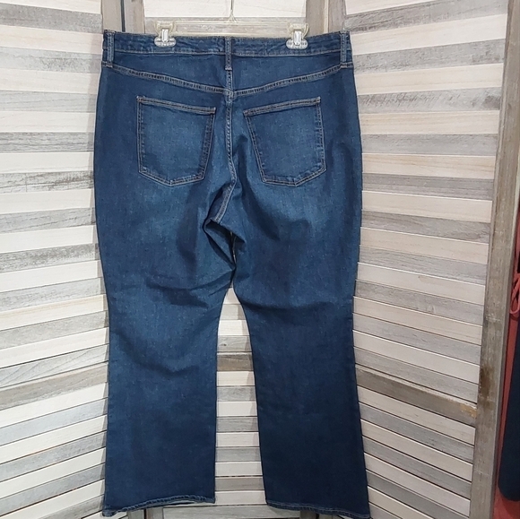 Women's High-Rise Bootcut Jeans | Universal Thread™ | 8 - Picture 5 of 11